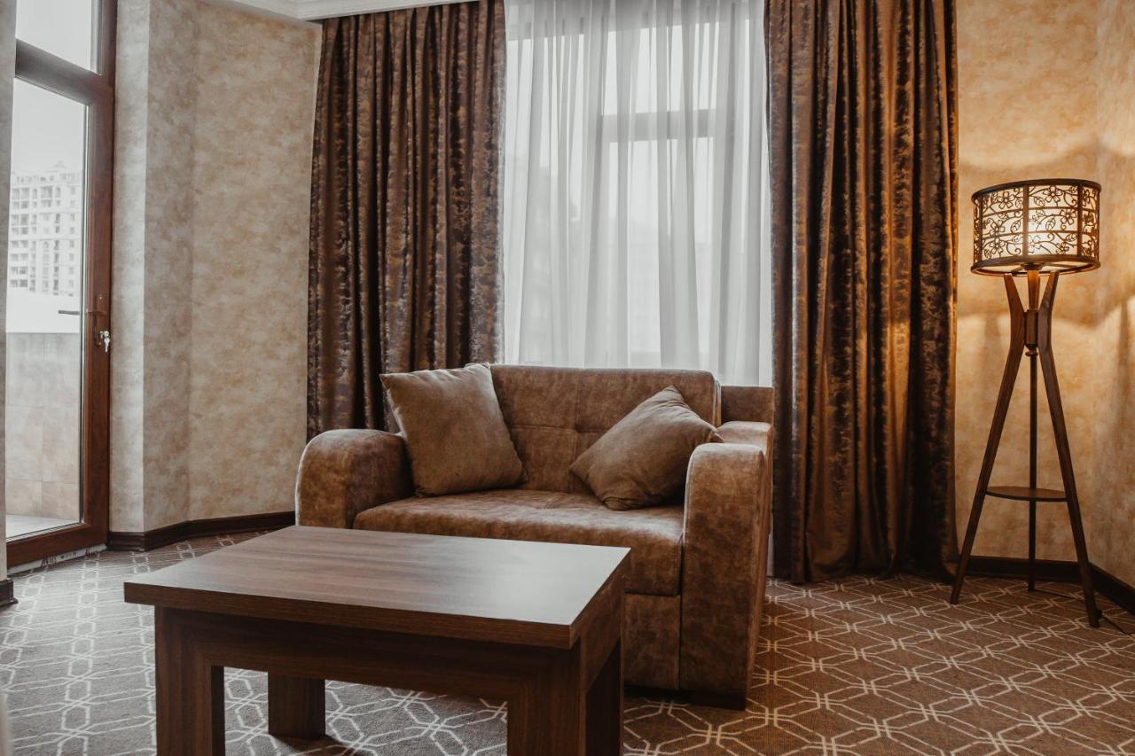 Alison Hotel باكو المظهر الخارجي الصورة