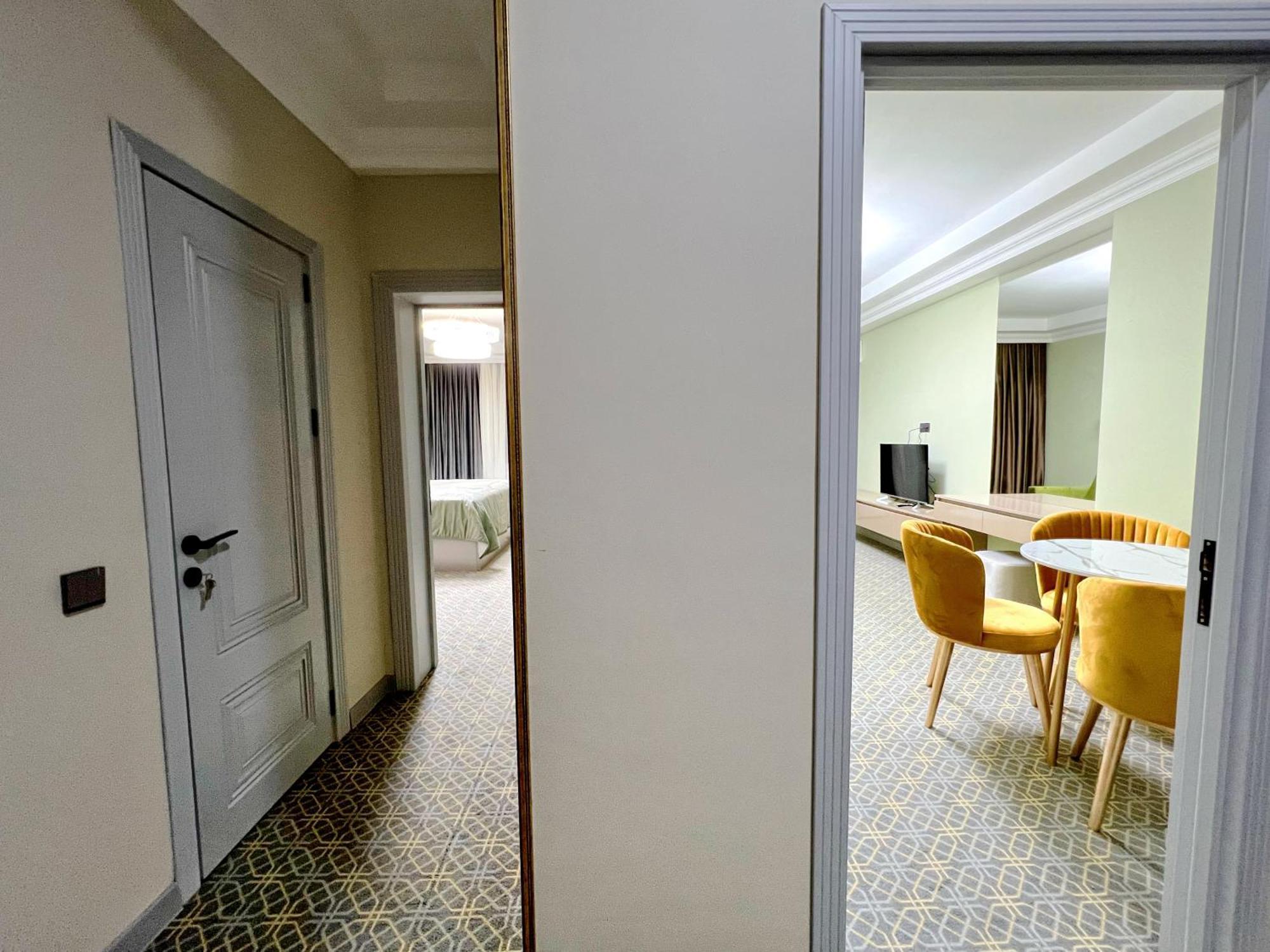 Alison Hotel باكو المظهر الخارجي الصورة